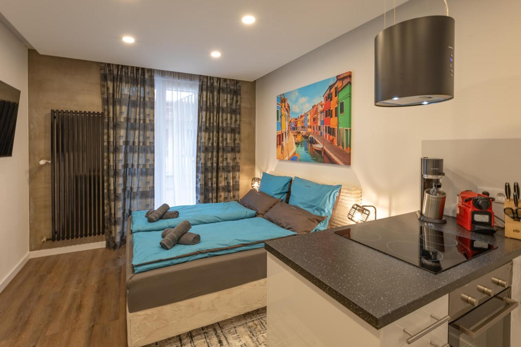 Sweethome - Kueche, Wifi, Naehe Gruenwalder Stadion Apartment *